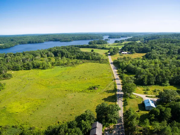1537 Bunker Hill Road, Jefferson, ME 04348