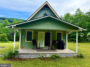 1607 Lake Ferndale Dr, Springfield, WV 26763