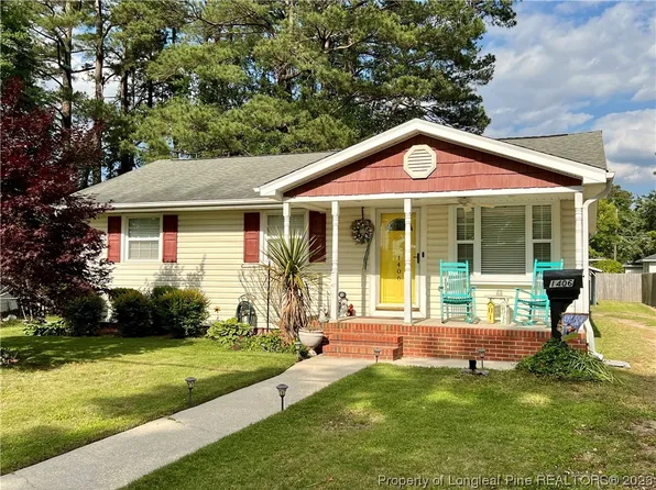1406 Townsend St, Lumberton, NC 28358