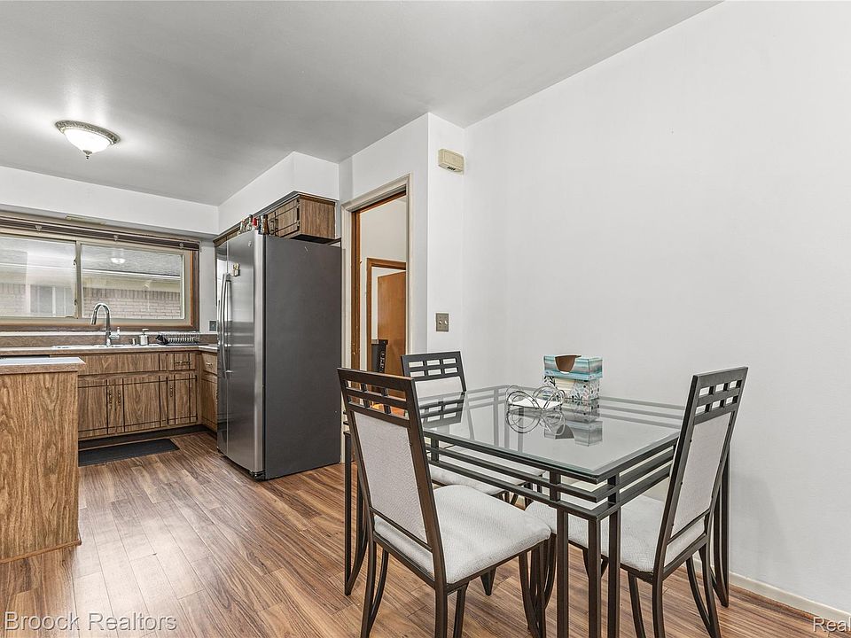 18169 Filmore St, photo 22