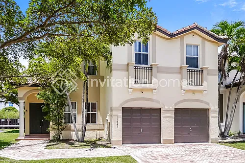 11043 NW 48th Ln Photo 1