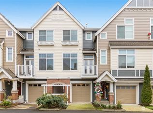 1383 Huckleberry Cir #1383, Issaquah, WA