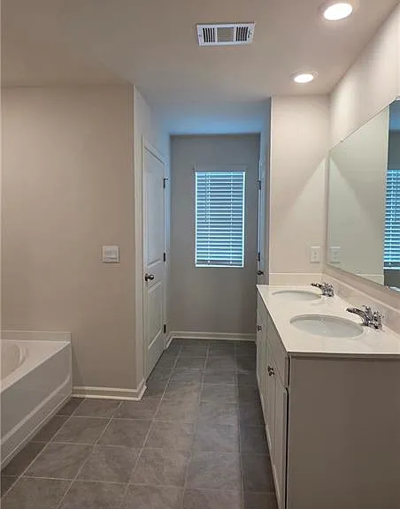 3370 Greyton Dr — Photo 21