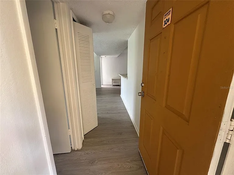 5283 Images Cir #304 — Photo 6