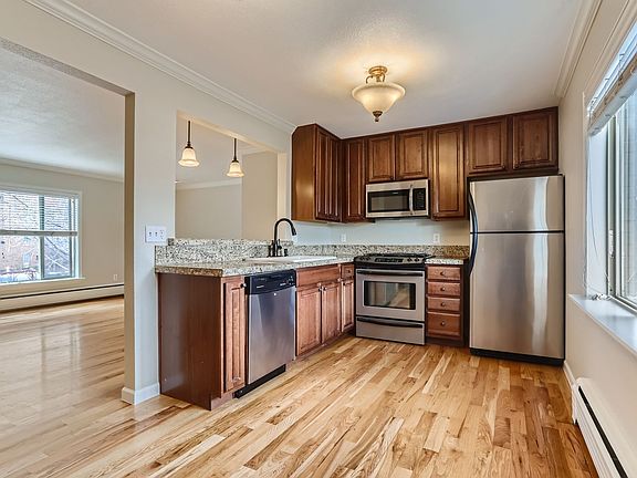 2nd image of 920 Eudora St Unit 202