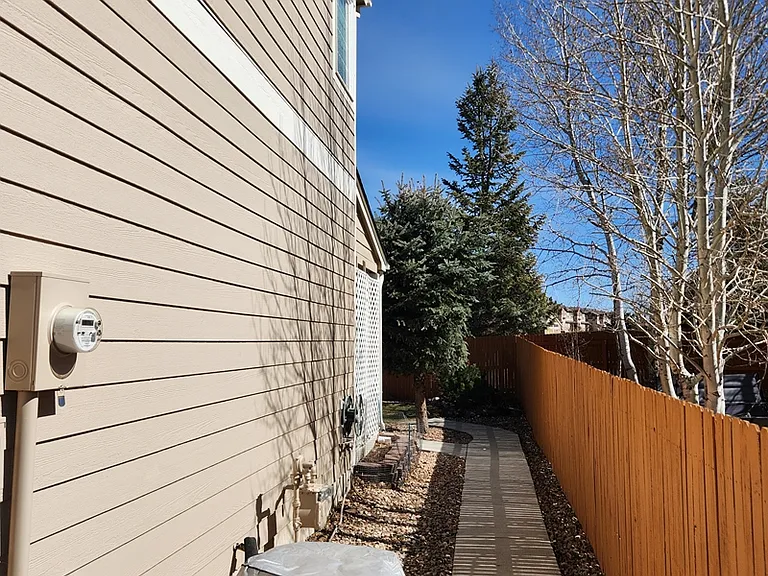Walkway to Backyard