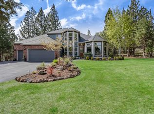 955 NW Chelsea Loop, Bend, OR 97703