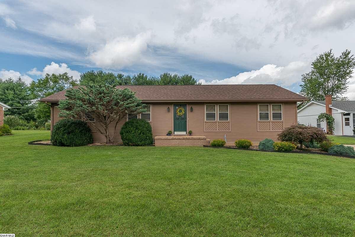 15 Brent Dr, Lyndhurst, VA 22952 Zillow