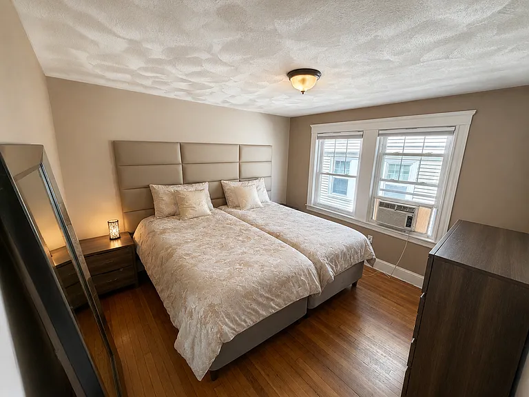 71 Beechcroft St #1 — Photo 5