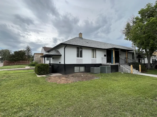 2200 Logan Ave, Cheyenne, WY