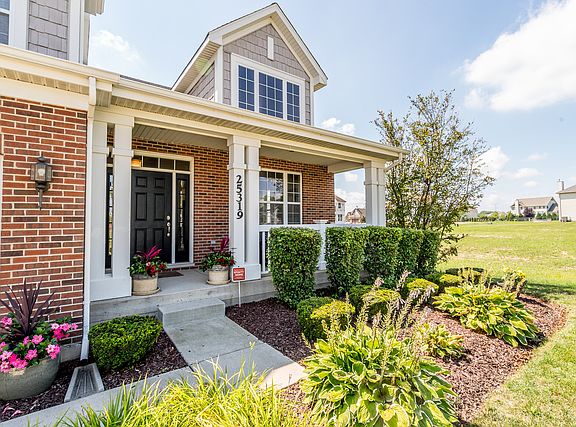 2nd image of 25319 W Prairiewood Ln