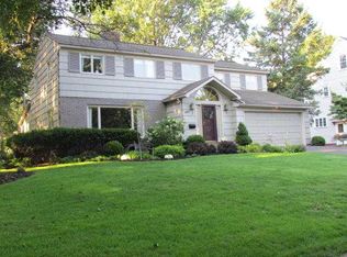 149 Edgemoor Rd, Rochester, NY 14618