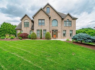 10400 Sophia Ct, North Huntingdon, PA 15642