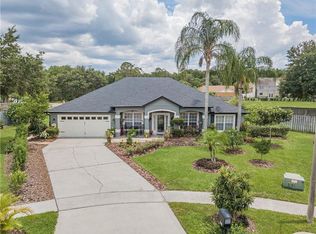 911 Oasis Ct, Apopka, FL 32712