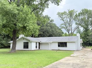 51 Lilac St, Starkville, MS 39759