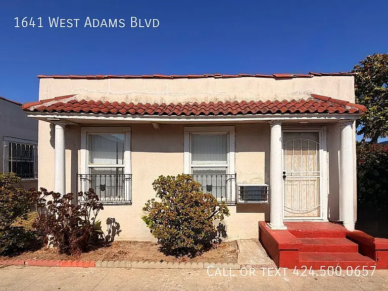 1641 W Adams Blvd — Photo 1