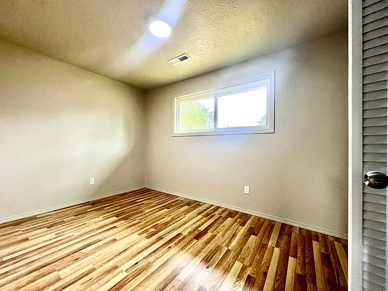 2020 SE 154th Ave — Photo 18