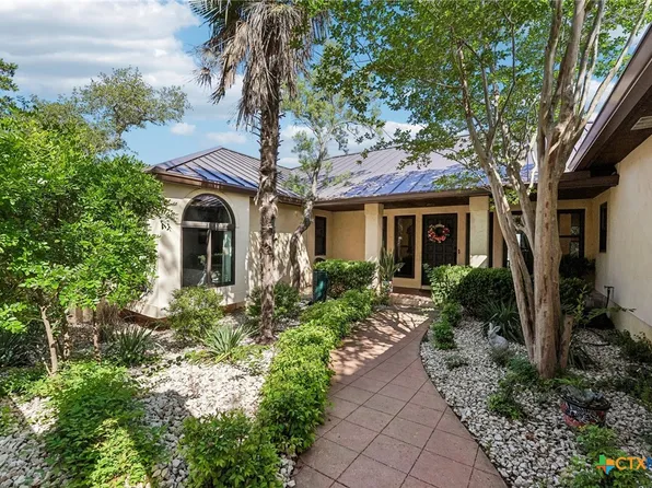 100 Mesa Dr, Wimberley, TX 78676