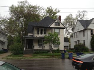 733 Lake Dr SE, Grand Rapids, MI 49503