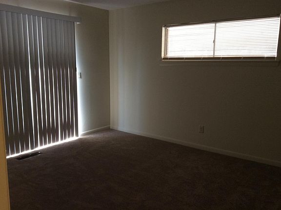 5th image of 3410 Betty Ln