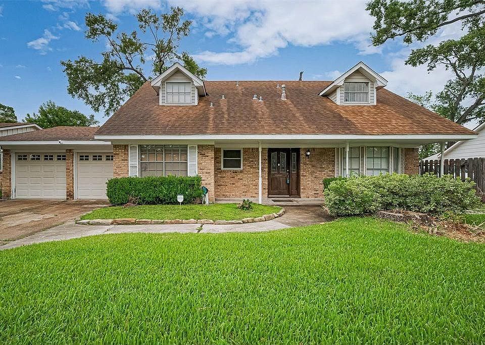 1st image of 13351 Oak Leaf Ln