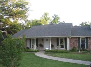 27290 Cloverland Dr, Lacombe, LA 70445