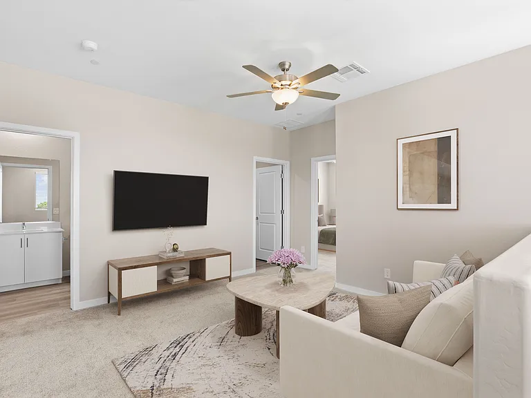 Corsica Villas at 20th Street — Photo 7