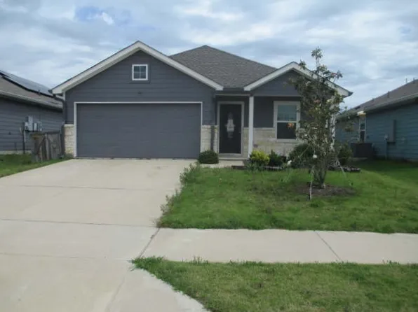 320 Carthage Dr, Princeton, TX 75407