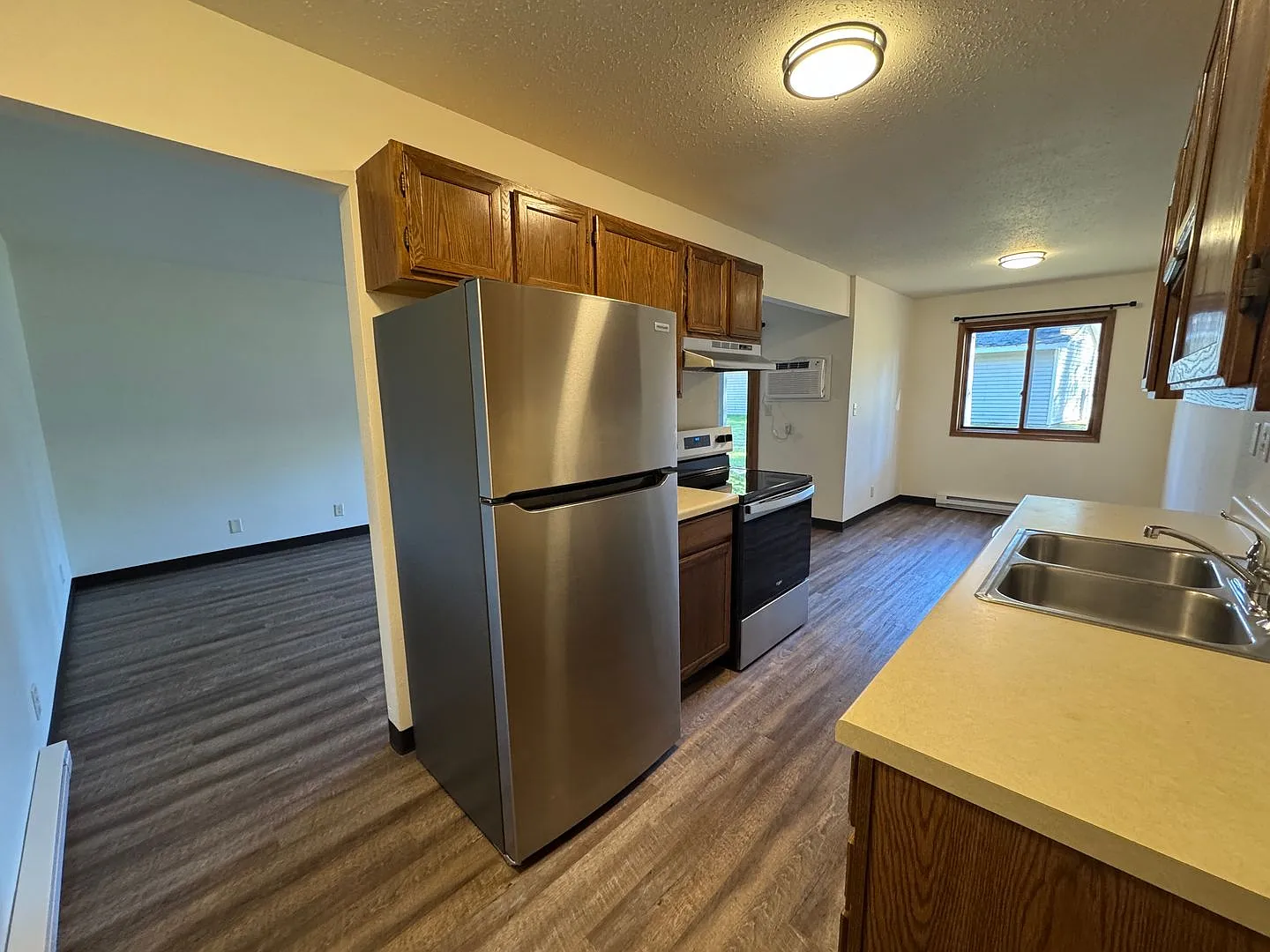 Balsam Woods Apartments — Photo 2