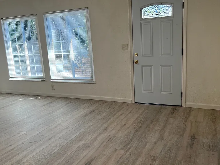 142 Alturas Ave #D — Photo 23
