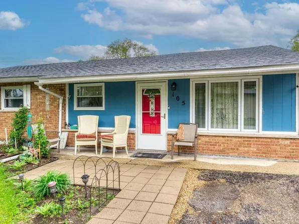 105 Queenswood Rd, Bolingbrook, IL 60440