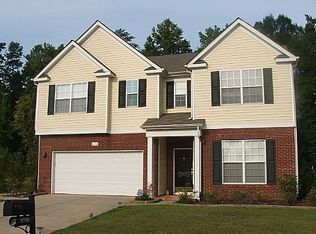 8750 Goldfields Dr, Charlotte, NC 28227