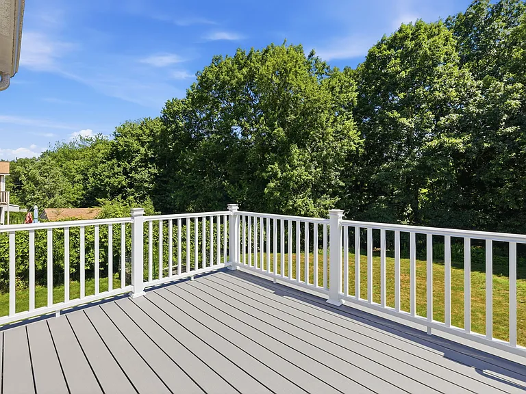 121 Rolling Ridge Ln — Photo 34