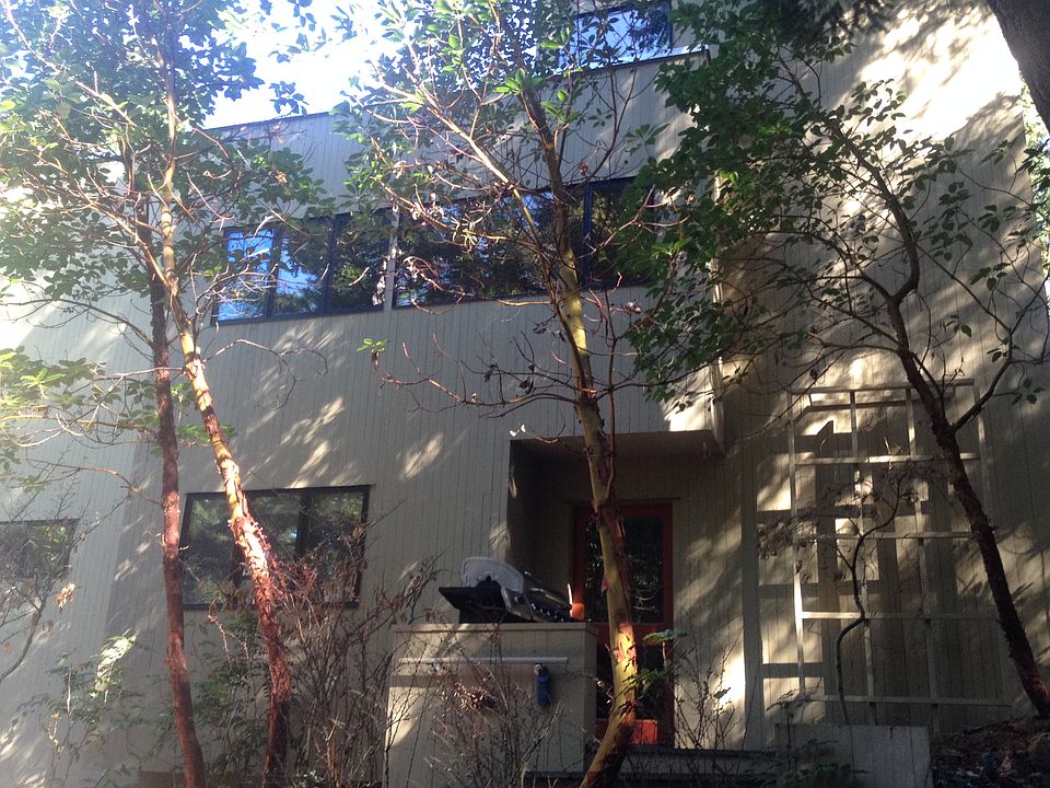 1st image of 505 Helen Loggie Ln