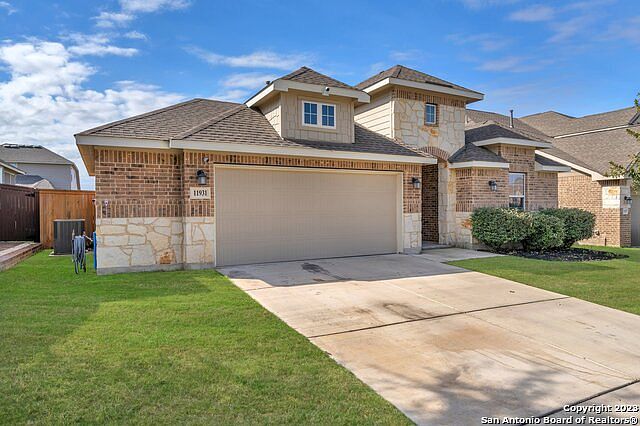 12031 - 12091 Starcrest Dr, San Antonio, TX 78247