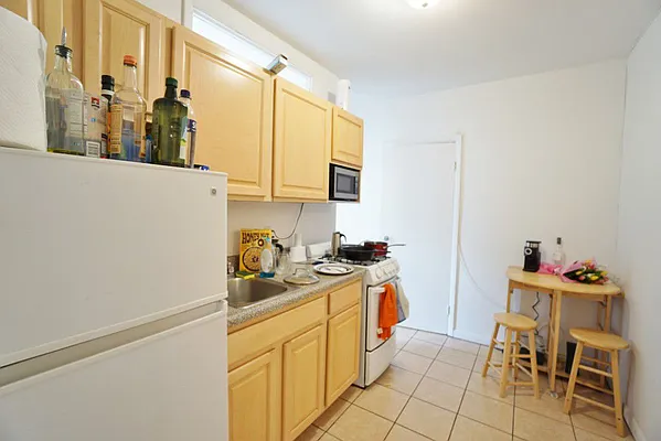 Rented by Best Apartments North Inc | media 34