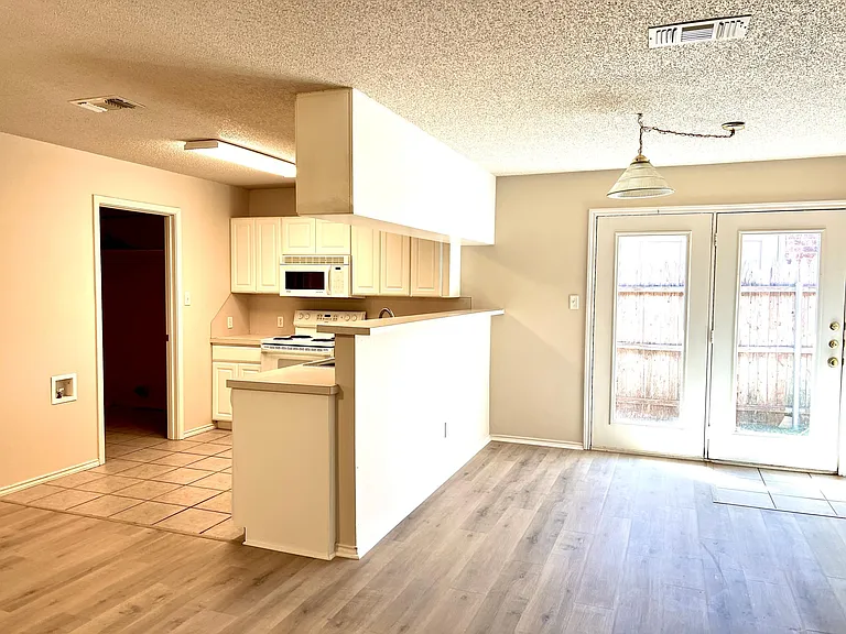 406 Kline Ave — Photo 8