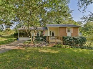 1935 Inverness Rd SE, Smyrna, GA 30080