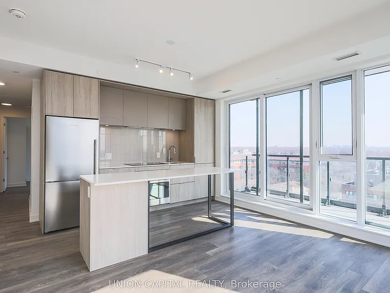 130 River St #902 — Photo 15