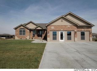 1416 Winchester Grove Ct, O'Fallon, IL 62269