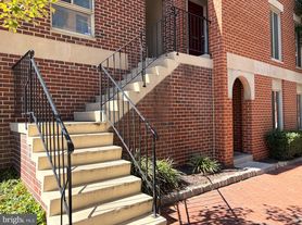 616 S Charles St, Baltimore, MD