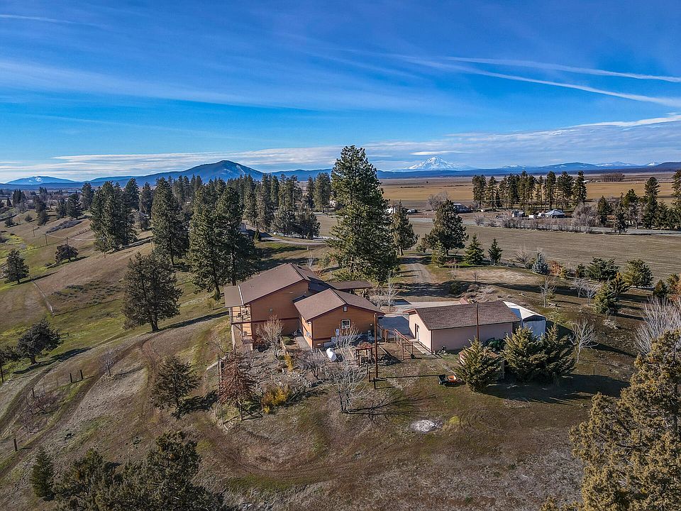 1st image of 44789 Peppermint Ct