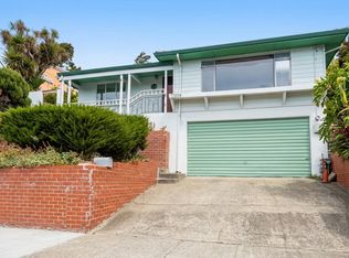 17228 Roberto St, Castro Valley, CA 94546