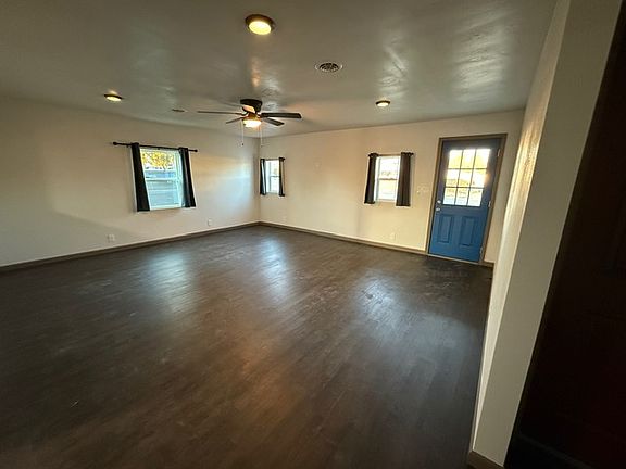 3rd image of 1137 N Russell St