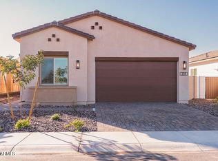 359 E Eldora Ln, San Tan Valley, AZ 85140