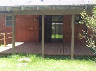 116 NE 10th St, Moore, OK 73160