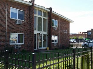 7128 Manchester Ave, Saint Louis, MO 63143