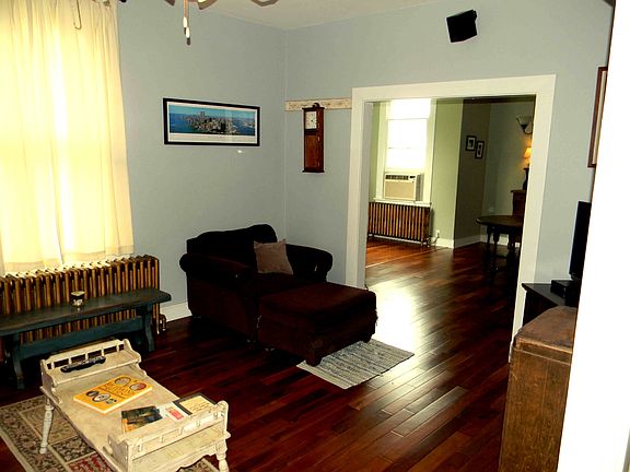 4th image of 3930 Oakleys Ln