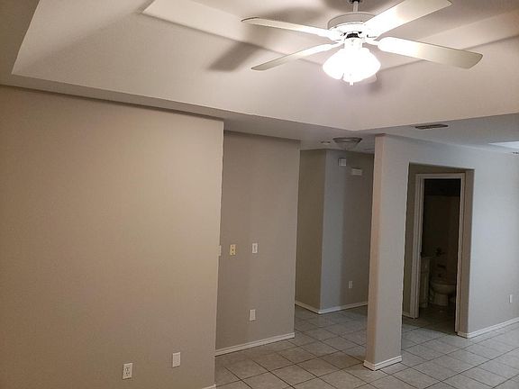 4th image of 601 S Ohare Dr APT 3