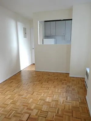 Rented by City & Suburban | media 24